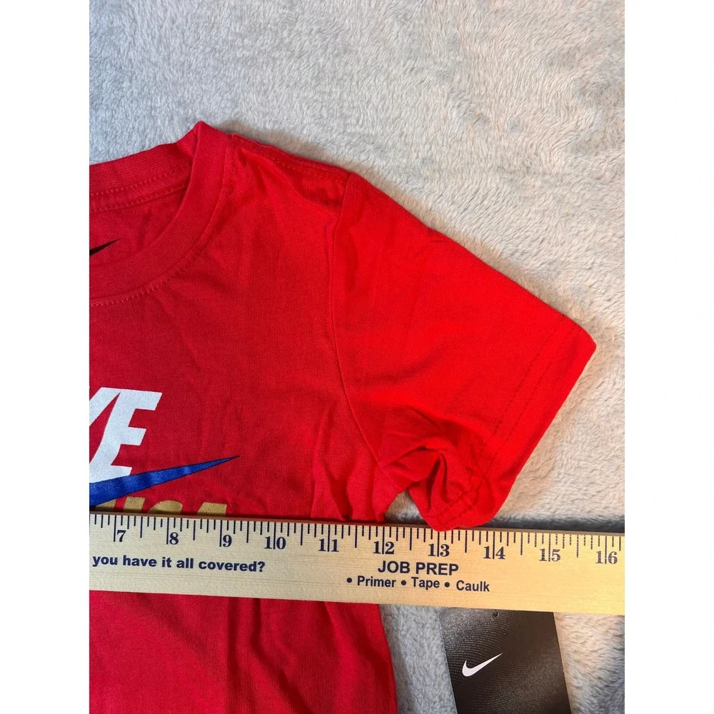 Nike USA Graphic T-Shirt Boys Size 6 Red White Blue Gold‎ Patriotic